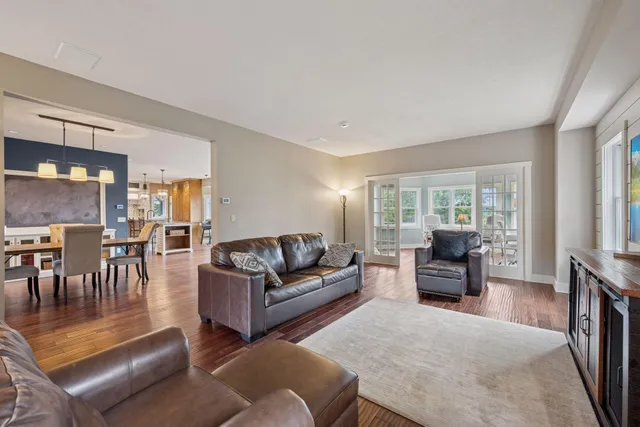 $899,900 | 13905 272nd Avenue Northwest, Zimmerman, MN 55398