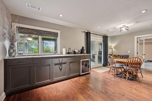 $899,900 | 13905 272nd Avenue Northwest, Zimmerman, MN 55398