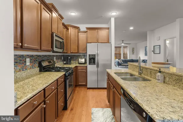 $565,000 | 15218 North Berwick Lane, Upper Marlboro, MD 20774