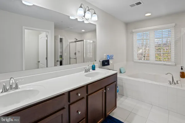 $565,000 | 15218 North Berwick Lane, Upper Marlboro, MD 20774