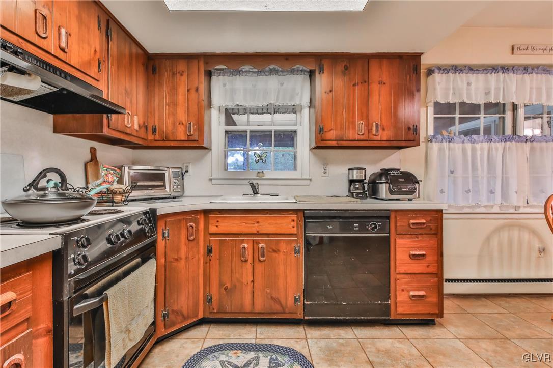 1617 Mine Lane Road Easton, PA 18045 - Photo 13 of 36 Gallery Image 13