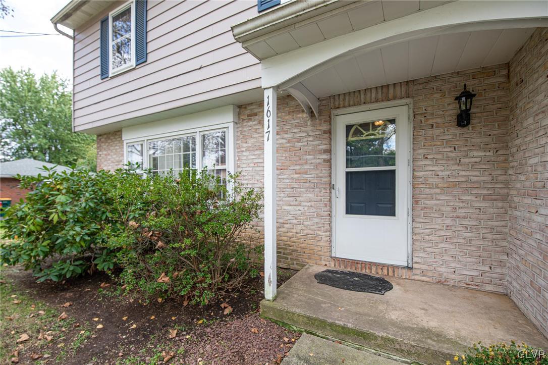 1617 Mine Lane Road Easton, PA 18045 - Photo 3 of 36 Gallery Image 3