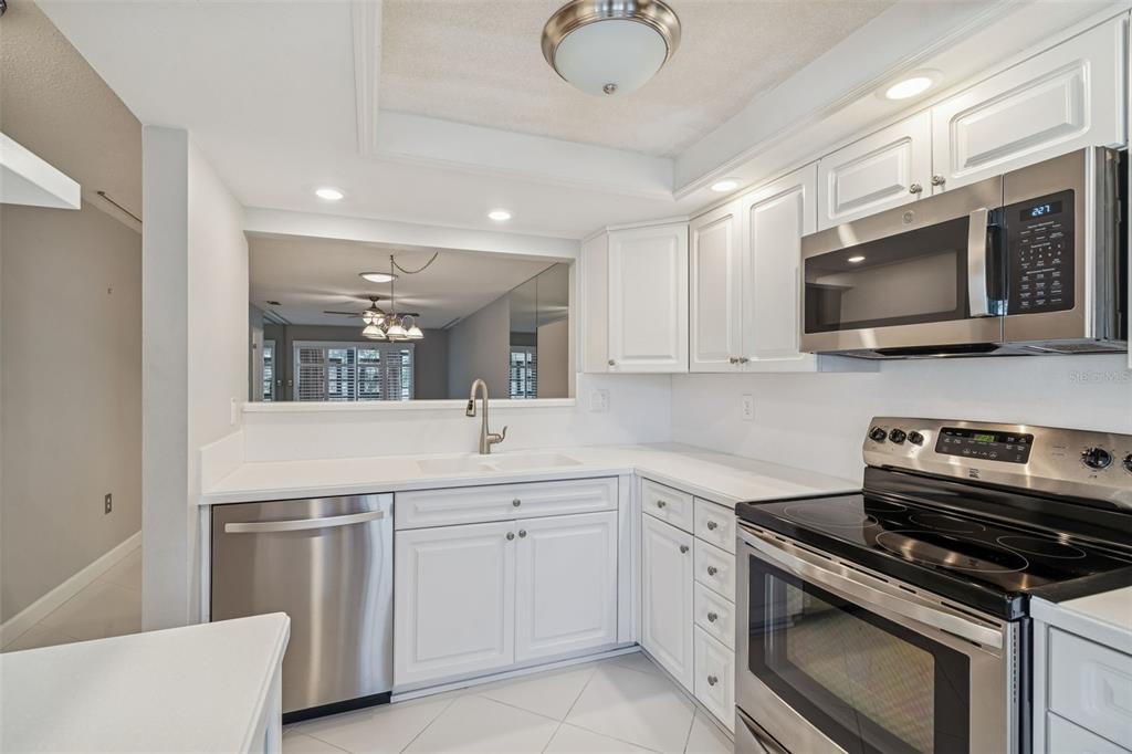 11317 Versailles Lane, Unit 5 Port Richey, FL 34668 - Photo 30 of 74