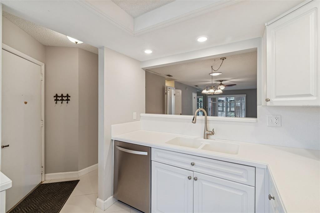 11317 Versailles Lane, Unit 5 Port Richey, FL 34668 - Photo 33 of 74