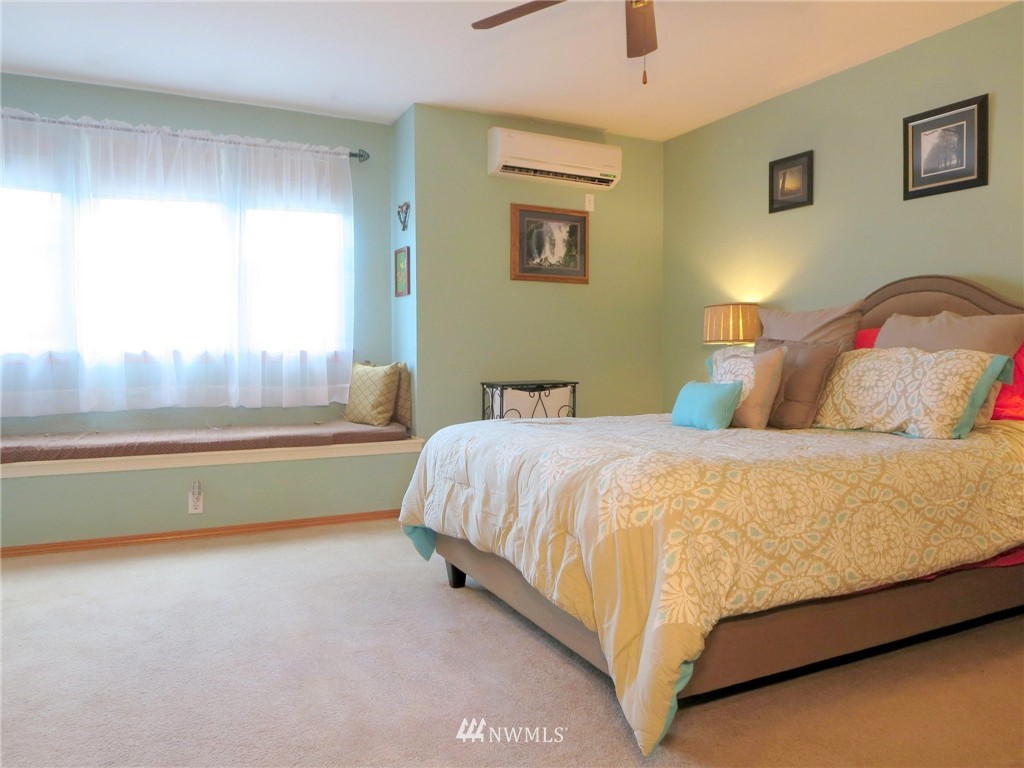 18428 Albany Street Southwest Rochester, WA 98579 - Photo 15 of 25