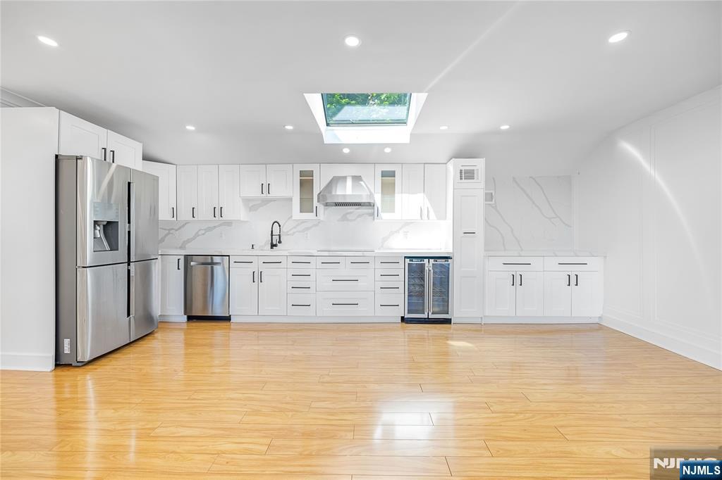1080 River Road Edgewater, NJ 07020 - Photo 40 of 48