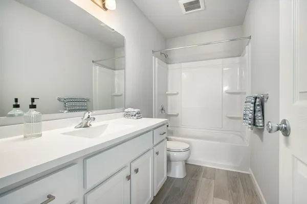 $364,900 | 383 Pinery Lane, Fremont, MI 49412