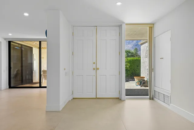 $899,000 | 3520 Bogert Trail, Palm Springs, CA 92264