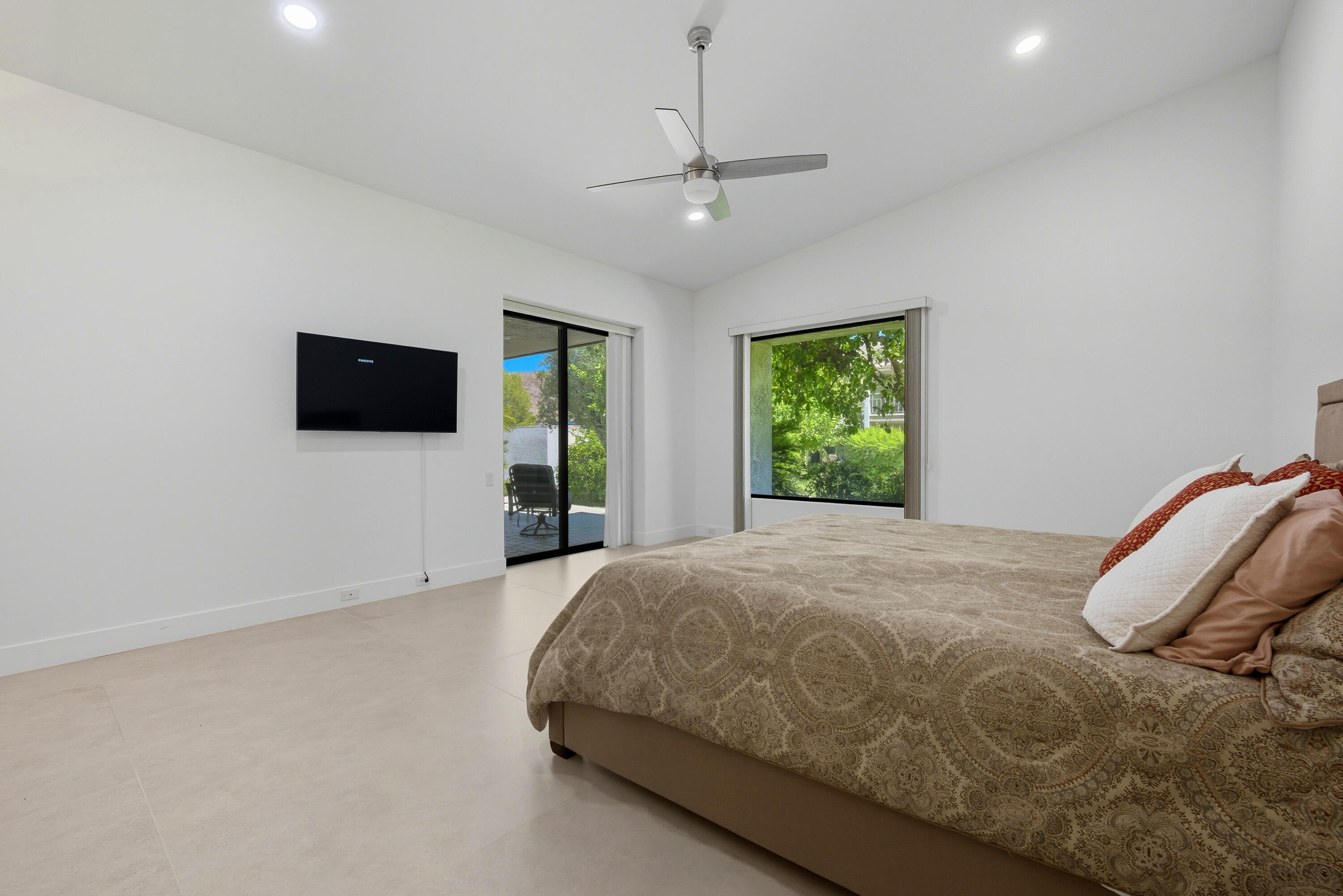 3520 Bogert Trail Palm Springs, CA 92264 - Photo 25 of 45 Photo-25