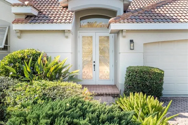 $5,500 | 3343 Sandpiper Way, Naples, FL 34109