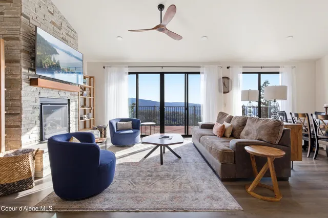 $1,175,000 | 3740 East Sky Harbor Drive, Coeur D'Alene, ID 83814