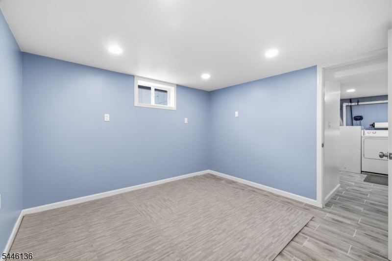 124 Rivervale Road River Vale, NJ 07675 - Photo 21 of 37