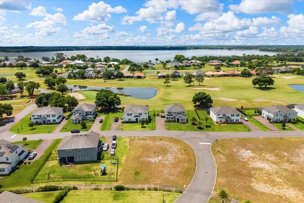 $700,926 | 28 Sawgrass Run, Tavares, FL 32778
