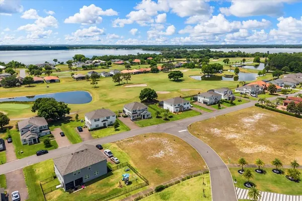 $700,926 | 28 Sawgrass Run, Tavares, FL 32778