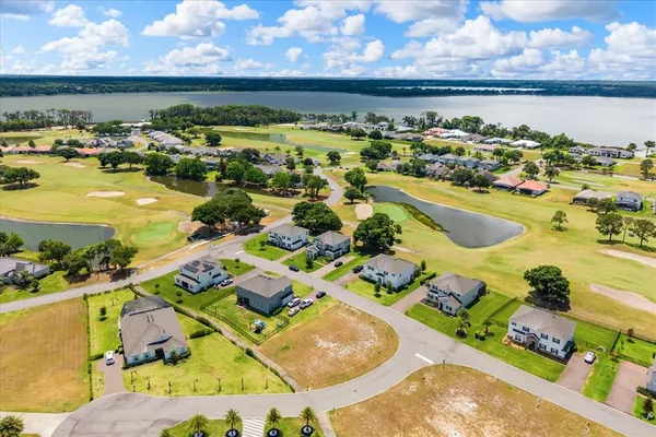 $700,926 | 28 Sawgrass Run, Tavares, FL 32778