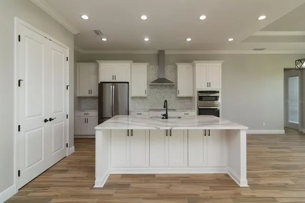 $700,926 | 28 Sawgrass Run, Tavares, FL 32778
