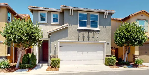$414,900 | 3641 Richmond Avenue, Clovis, CA 93619