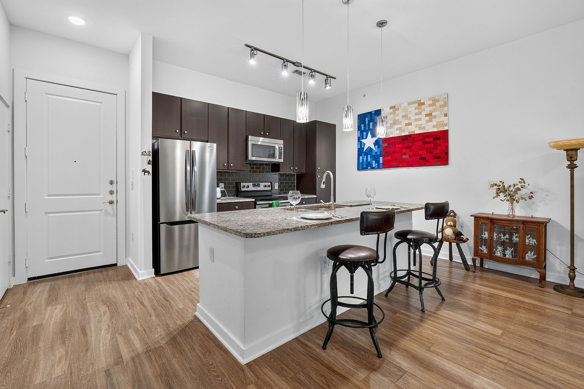 1900 Barton Springs Road, Unit 2047 Austin, TX 78704 - Photo 11 of 40 Gallery Image 11