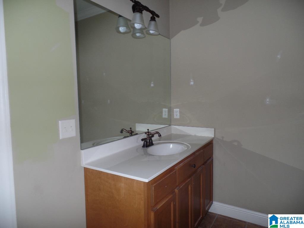 1077 Stoneykirk Road Pelham, AL 35124 - Photo 17 of 34