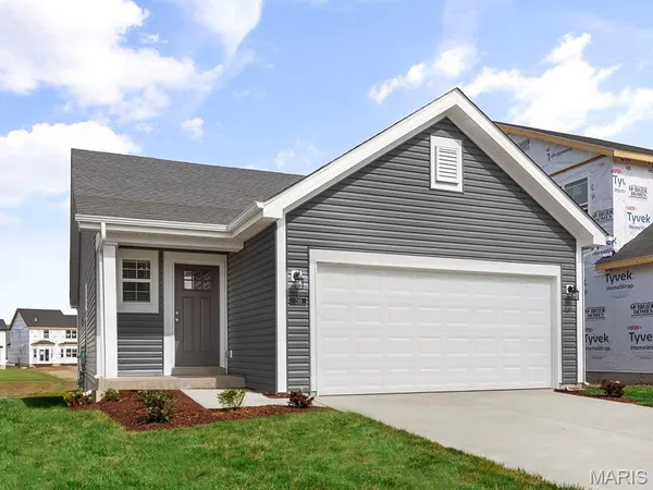 $292,067 | 728 Courtshire Crossing, Truesdale, MO 63380