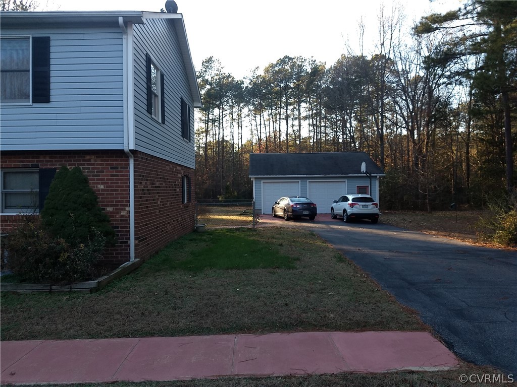 204 Rustic Drive Carson, VA 23830 - Photo 3 of 22