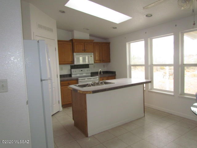22652 East Tocayo Road Tucson, AZ 85739 - Photo 16 of 28