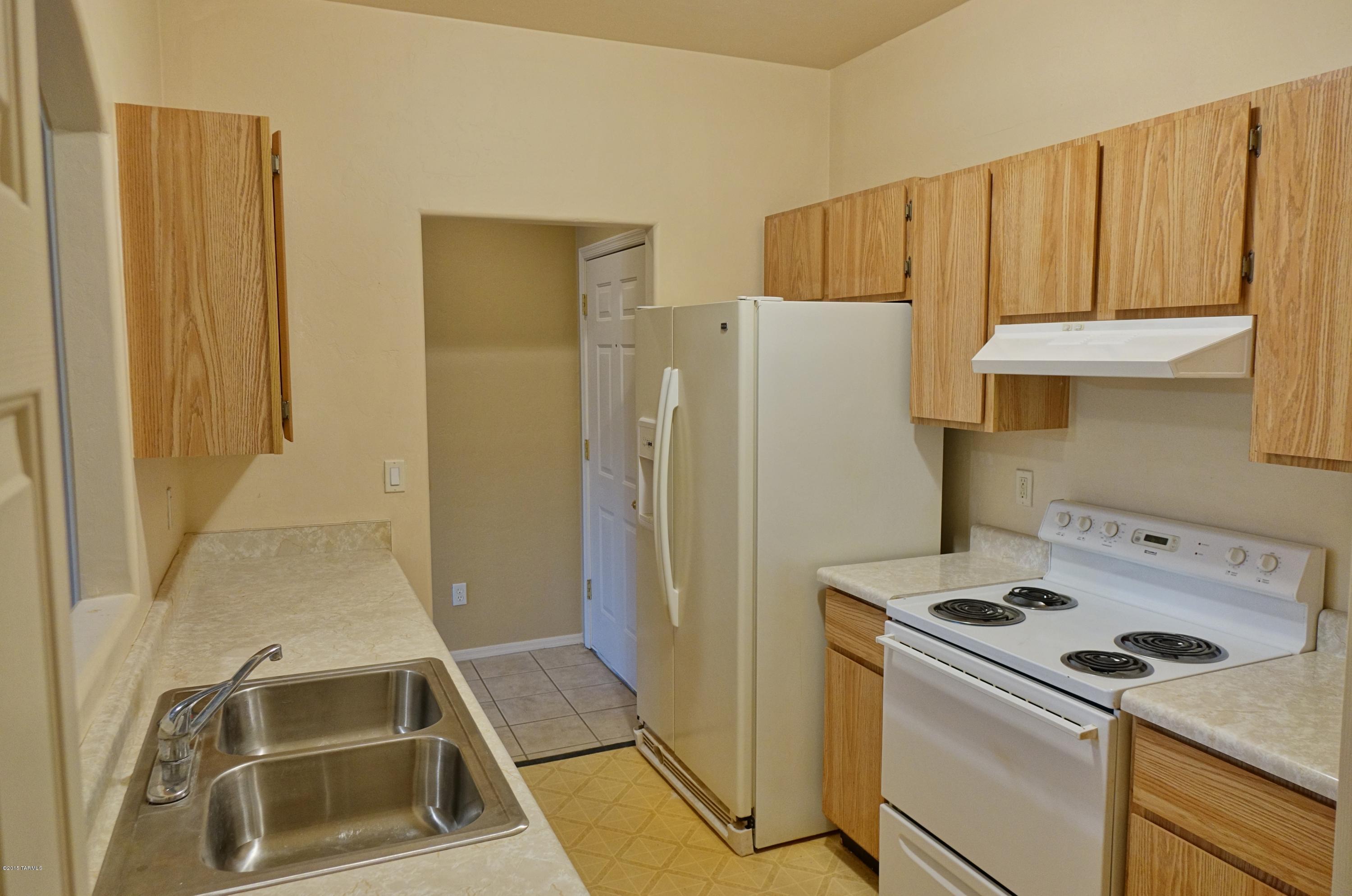 3534 South Mission Road, Unit 4 Tucson, AZ 85713 - Photo 12 of 26