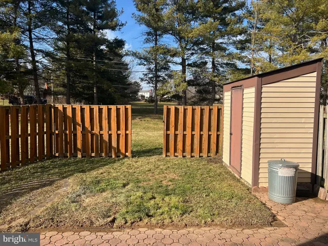 $1,900 | 132 Savannah Court, Walkersville, MD 21793