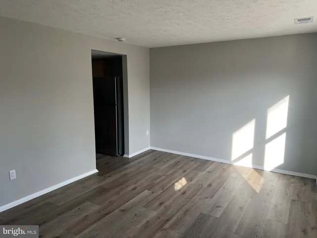 $1,900 | 132 Savannah Court, Walkersville, MD 21793