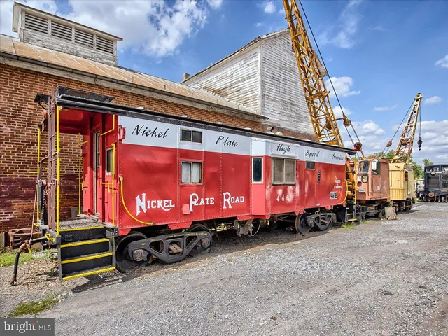 $1,900 | 132 Savannah Court, Walkersville, MD 21793