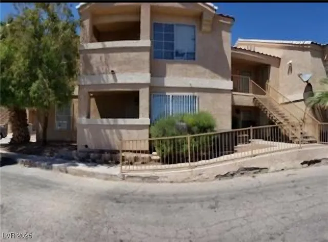 $950 | 1830 North Pecos Road, Unit 131, Las Vegas, NV 89115