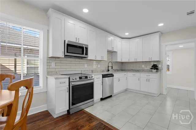 $230,000 | 1224 East Waldburg Street, Savannah, GA 31404