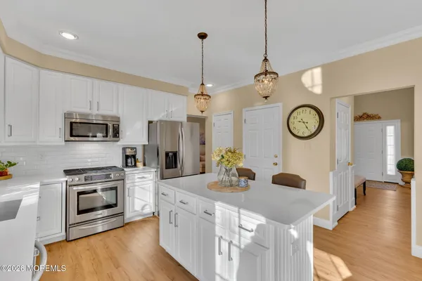 $849,800 | 18 Gristmill Road, Howell, NJ 07731