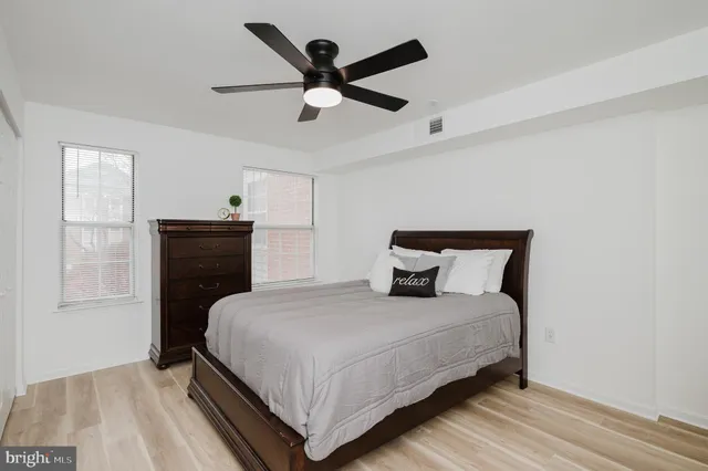 $247,500 | 208 Spring Maiden Court, Unit 203, Glen Burnie, MD 21060