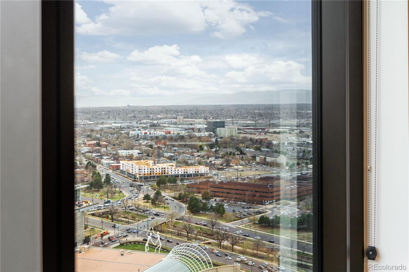 1133 14th Street, Unit 2620 Denver, CO 80202 - Photo 16 of 43 a view of a sky view