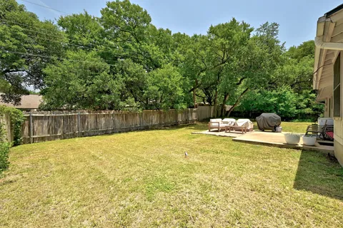 $1,200,000 | 2500 Deerfoot Trail, Austin, TX 78704