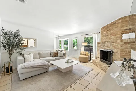 $1,200,000 | 2500 Deerfoot Trail, Austin, TX 78704