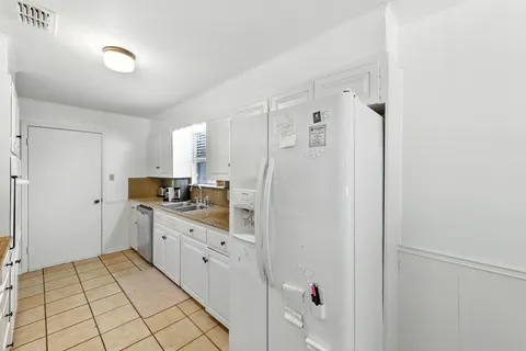 $1,200,000 | 2500 Deerfoot Trail, Austin, TX 78704