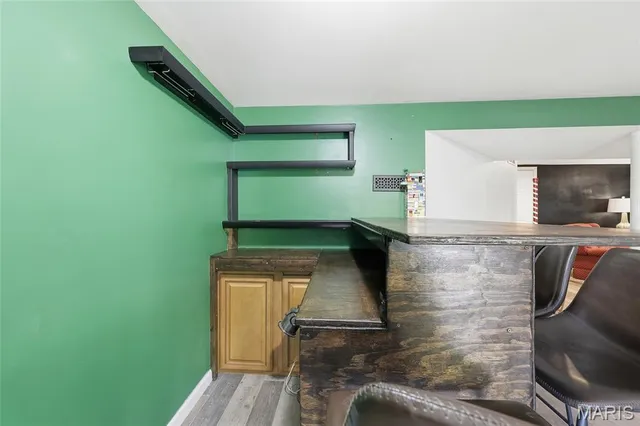 $260,000 | 1262 Kings Trail Lane, Fenton, MO 63026