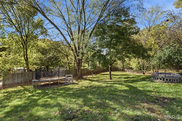 $260,000 | 1262 Kings Trail Lane, Fenton, MO 63026