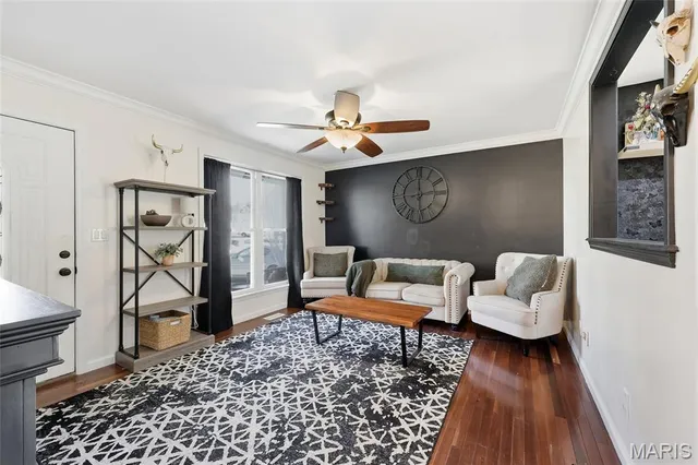 $260,000 | 1262 Kings Trail Lane, Fenton, MO 63026