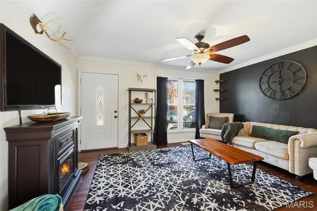 $260,000 | 1262 Kings Trail Lane, Fenton, MO 63026