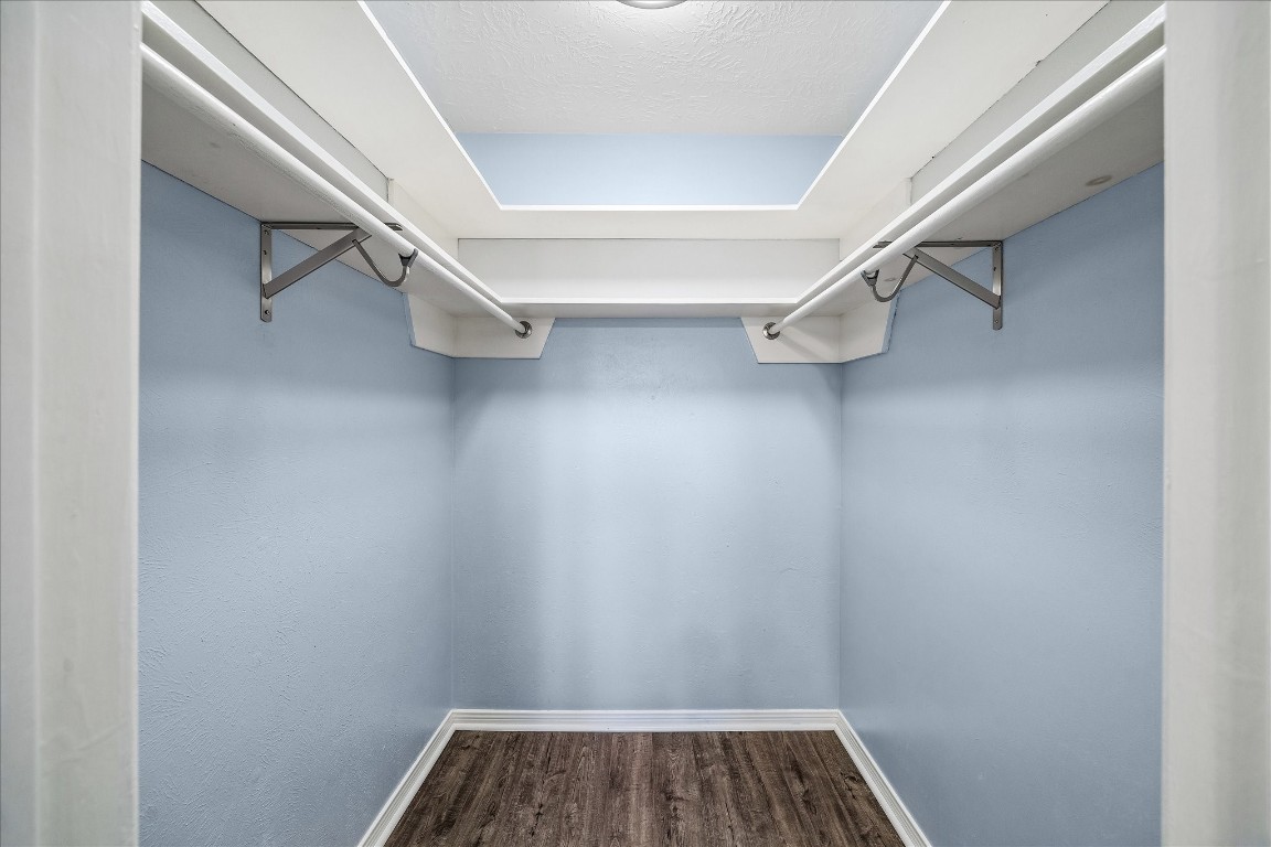 25732 Chestnut Lane Splendora, TX 77372 - Photo 18 of 27 Spacious walk-in closet with ample storage