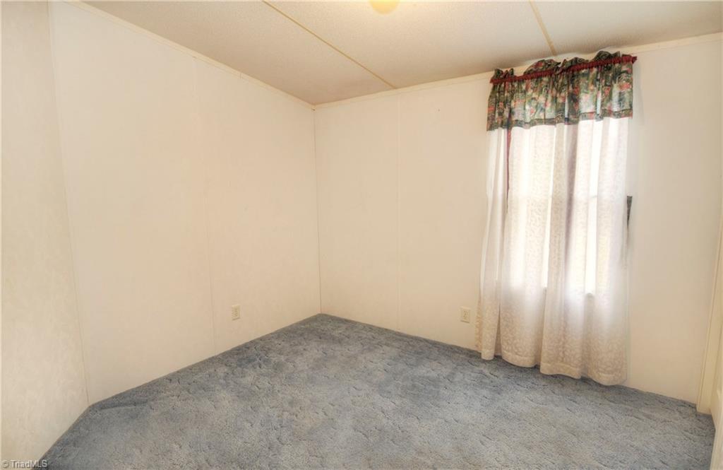 251 Floyd Road Eden, NC 27288 - Photo 16 of 28 Gallery Image 16