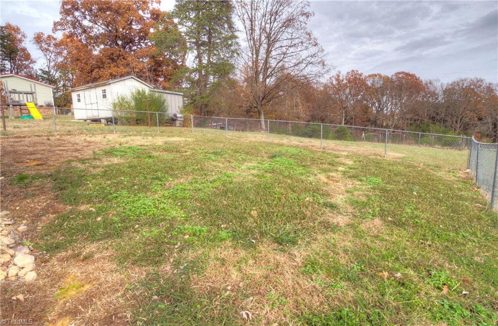 251 Floyd Road Eden, NC 27288 - Photo 25 of 28 Gallery Image 25