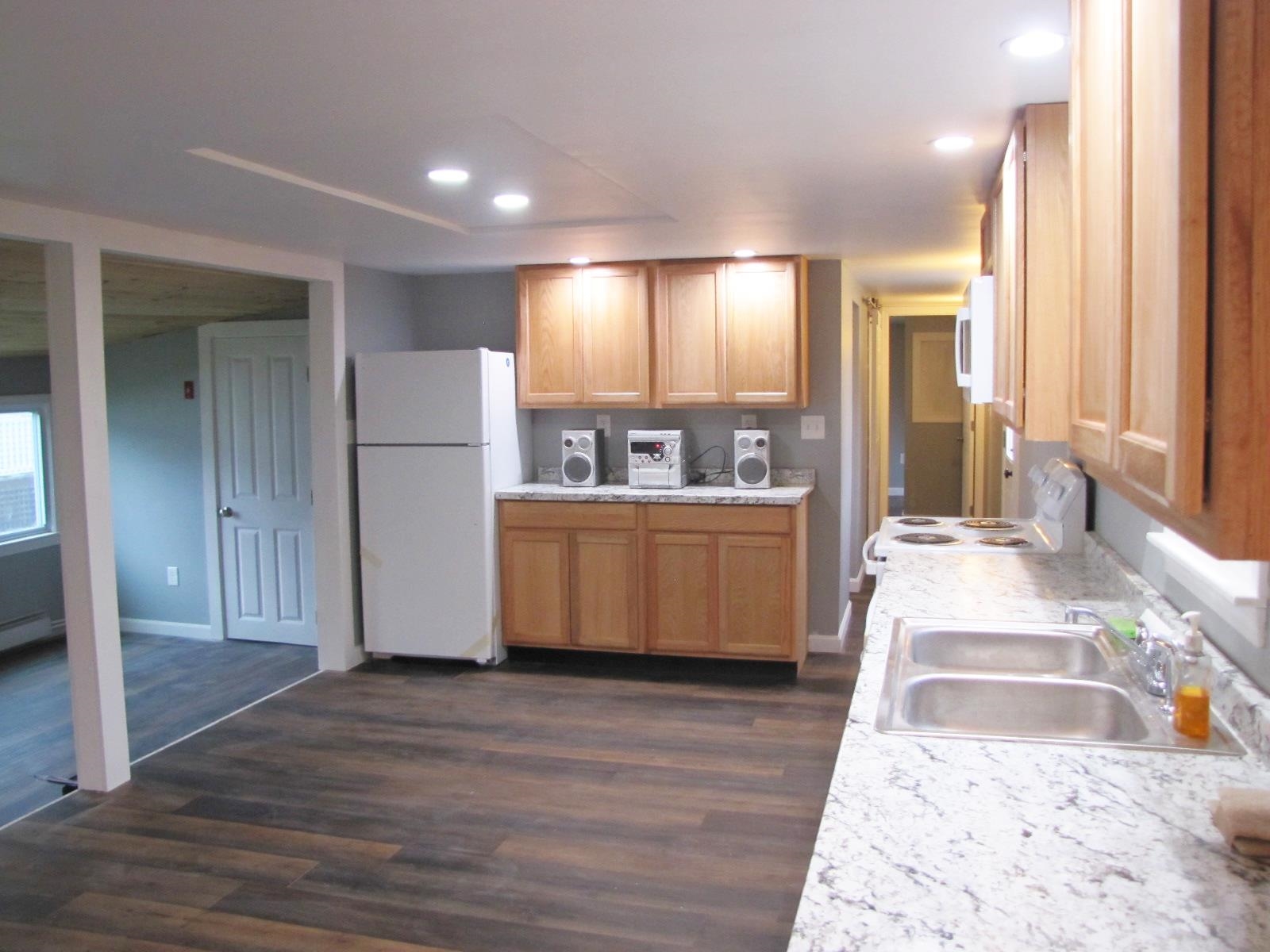 2 Morton Street Exeter, NH 03833 - Photo 6 of 32 Gallery Image 6