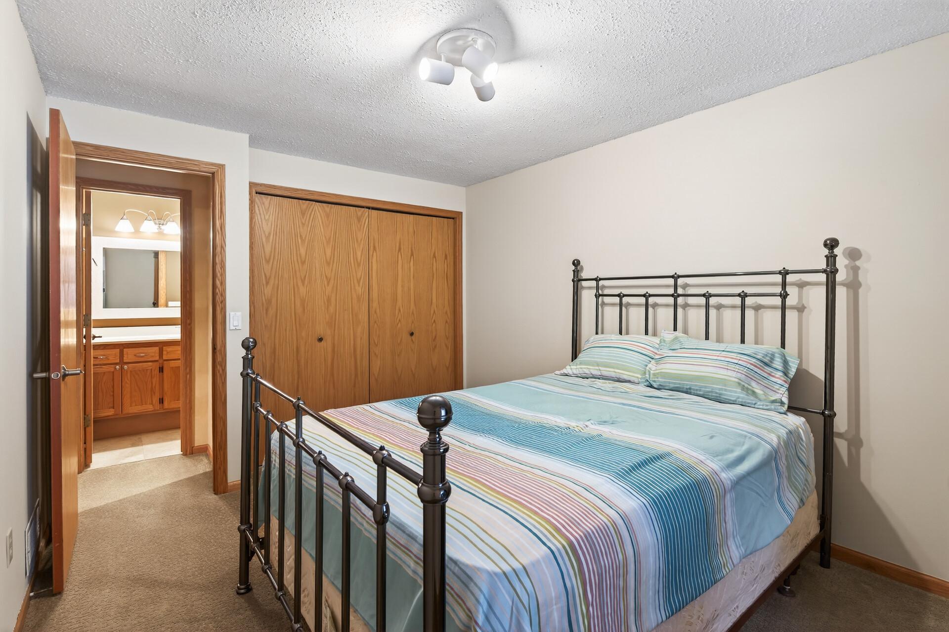 4249 Boulder Ridge Point Eagan, MN 55122 - Photo 17 of 23