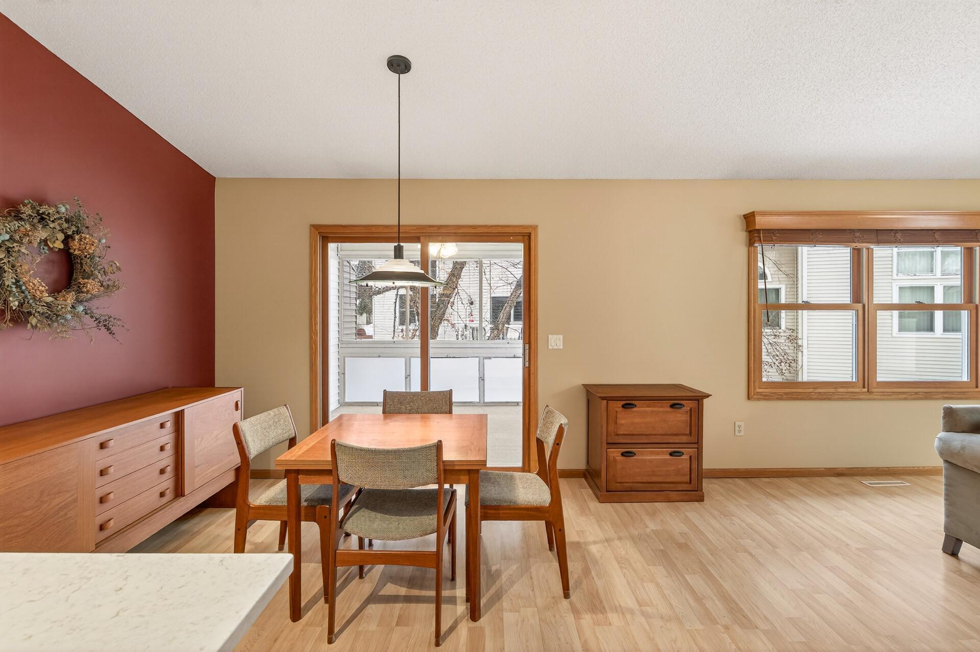 4249 Boulder Ridge Point Eagan, MN 55122 - Photo 5 of 23