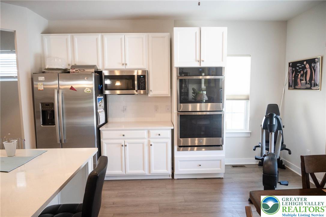 3951 Trythall Street Bethlehem, PA 18020 - Photo 10 of 22