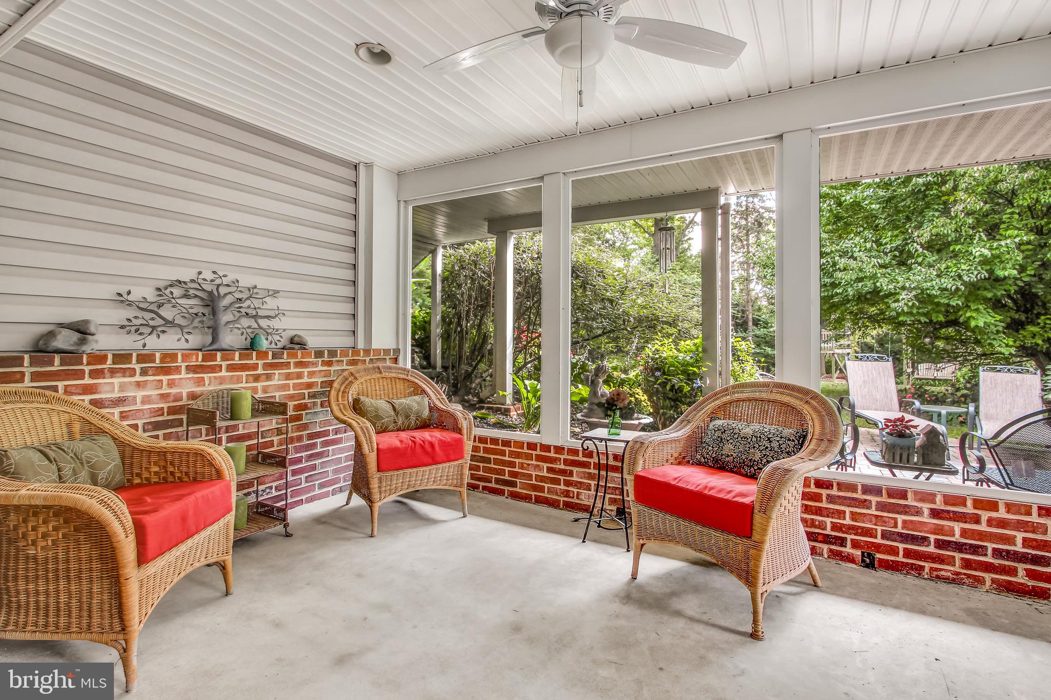 4 Silver Mine Road Conestoga, PA 17516 - Photo 27 of 39 Screened Porch